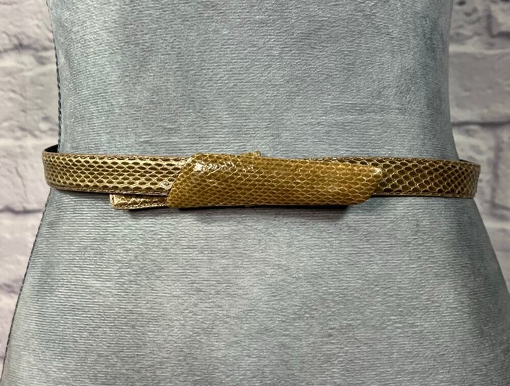 Vintage Sunco Sleek Snakeskin Belt